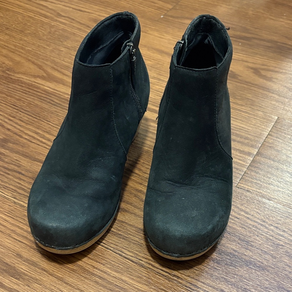 Dansko Maria Heeled Clog - Picture 2 of 4